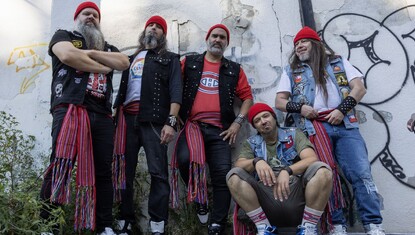 Mononc' Serge & Anonymus - Métal canadien-français / Rouge pompier en 1ere partie